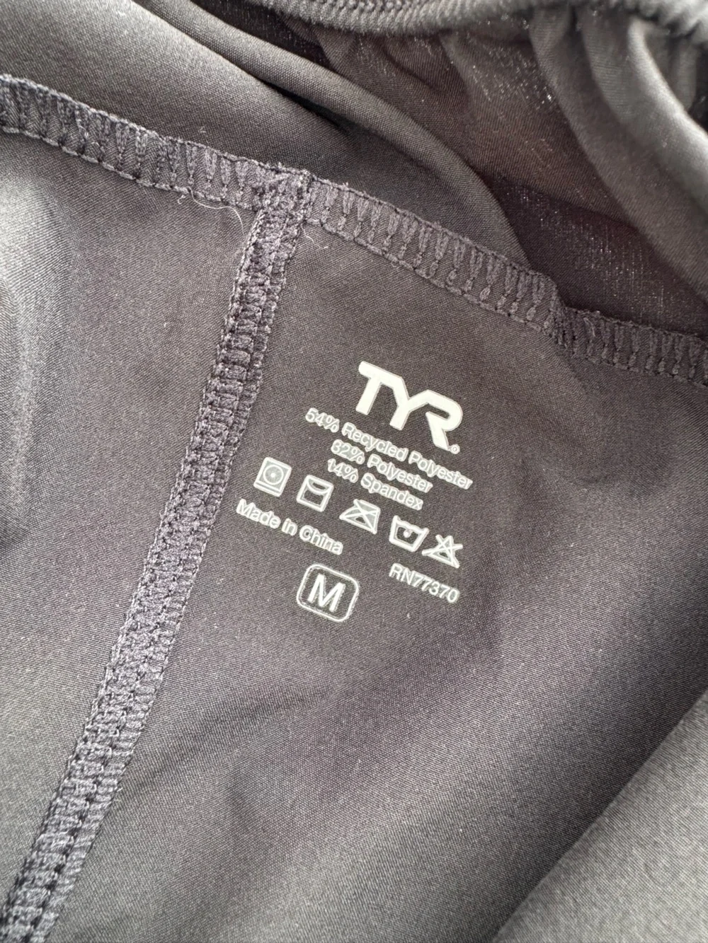 TYR | Men’s Performance Athletic Shorts | Black | Size Medium | Zip Pocket